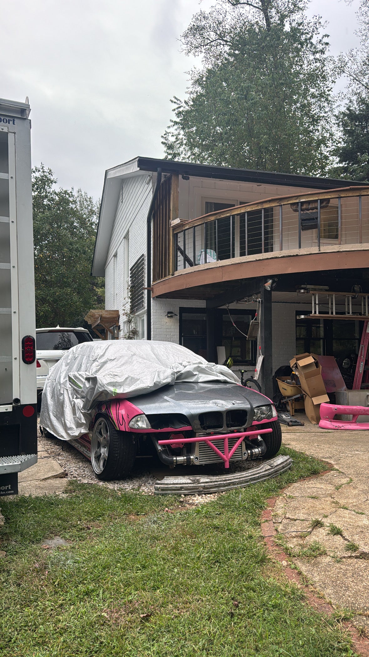 BMW E46 Pre-Facelift Sedan/Touring Air Intake Headlight Duct